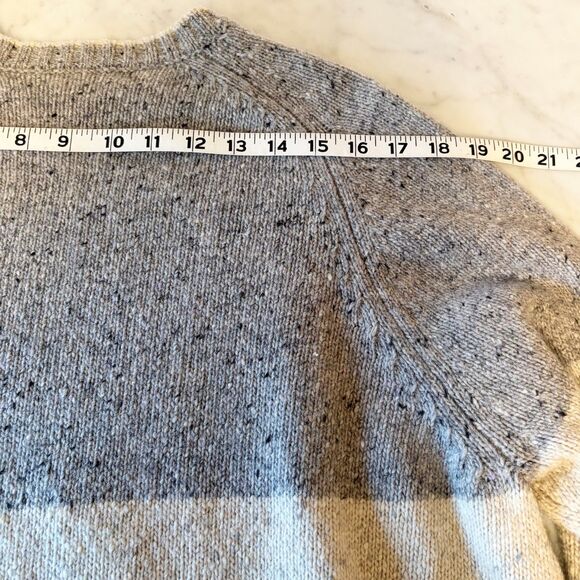 Peter Millar Wool Blend Color Block Crewneck Sweater Gray Cream Men’s Size Large - Picture 10 of 14